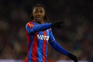 华体会赛事-罗马诺：热刺5500万+500万镑报价希望引进埃泽，水晶宫想要更多