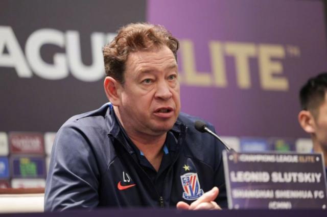 华体会官网-斯卢茨基：临近假期队员心思分散 会在精神上鼓励